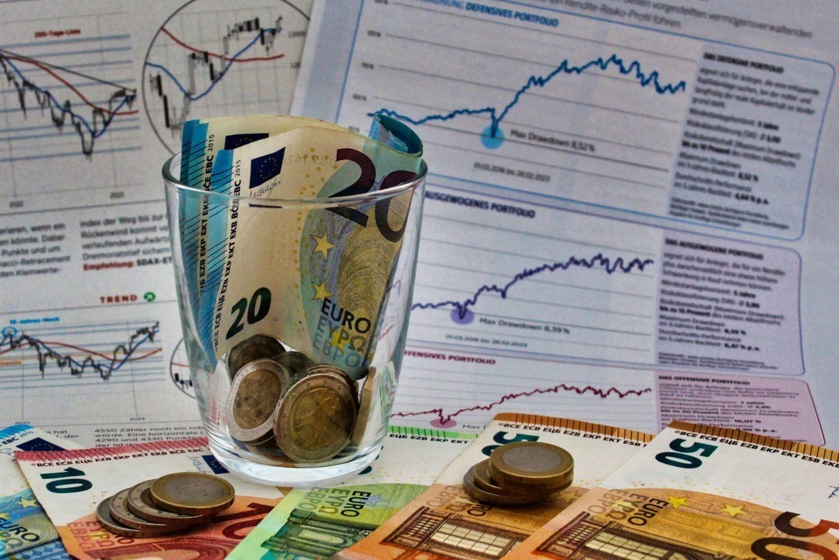 Umfassender Marktbericht zum Immobilienmarkt in Lüdenscheid: Angebotslage, Nachfragesegmente, Lagequalitäten und Stadtentwicklung – ergänzt um Kennziffern und offizielle Marktberichte.